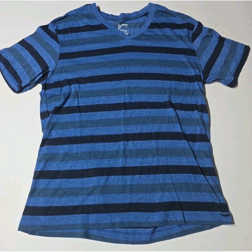 Mens V-Shirt On The BYAS Brand Large‎ Vintage Y2K Blue Stripped Skater Surfer